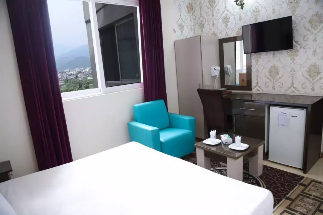 Alibaba https://cdn.alibaba.ir/ostorage/hotel-accommodation-images/67f23f0831ce2147606d2060_دوتخته کوه (1).webp